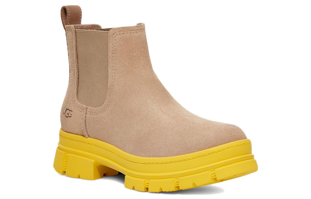 UGG Ashton Chelsea Boot Sand