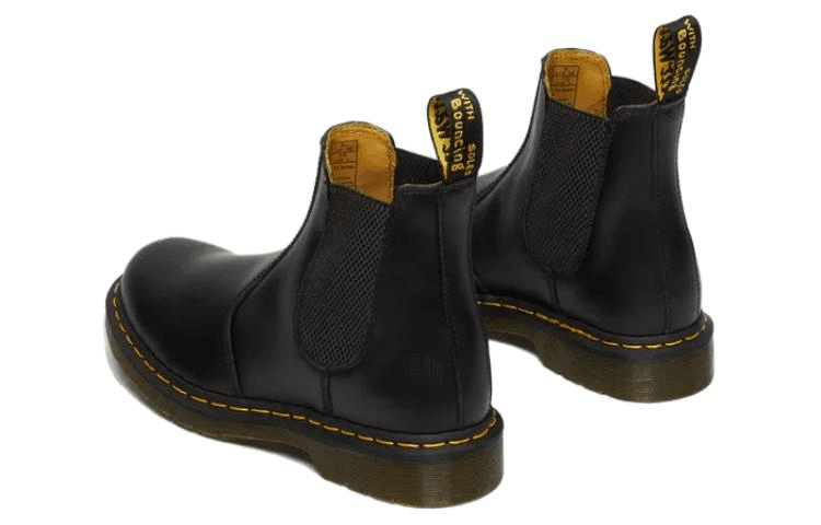 Dr. Martens Classic Chelsea Boots Black