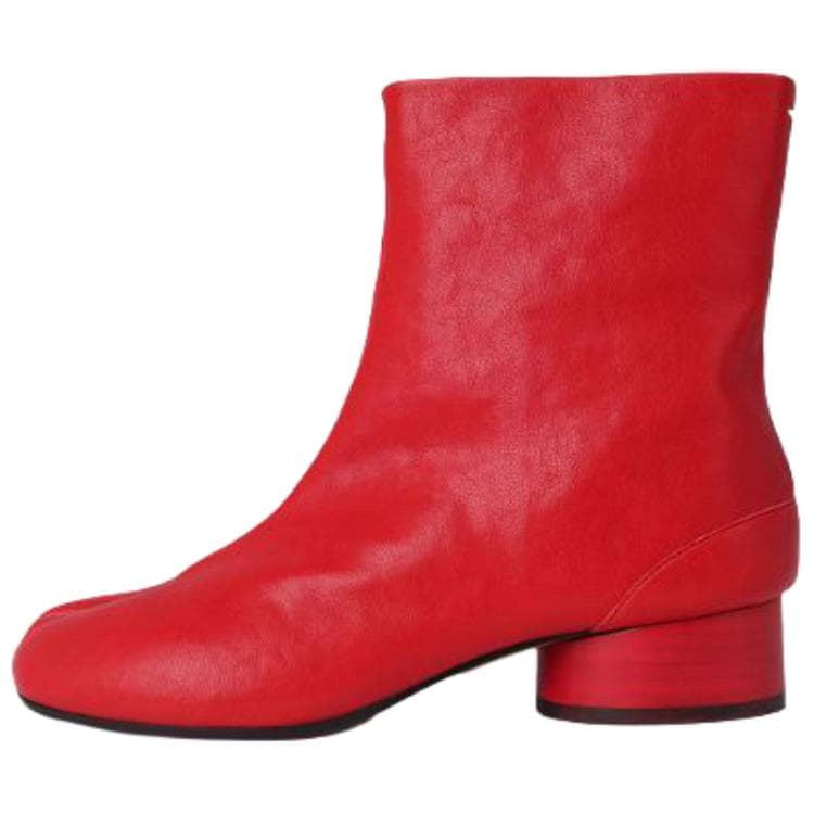 Maison Margiela Tabi Red