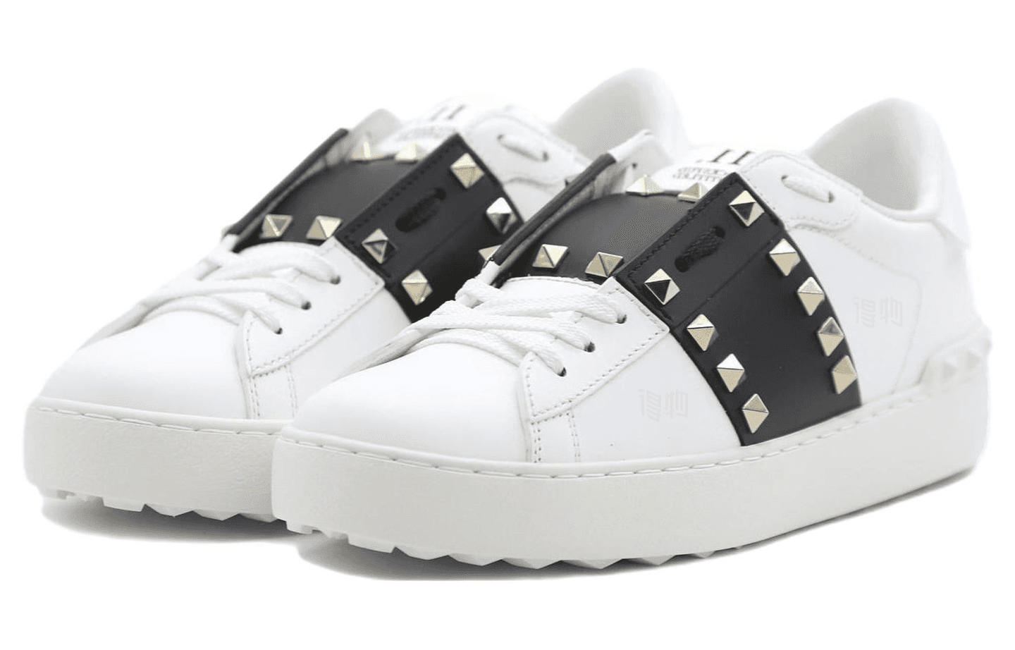 Valentino Open Garavani Rockstud White