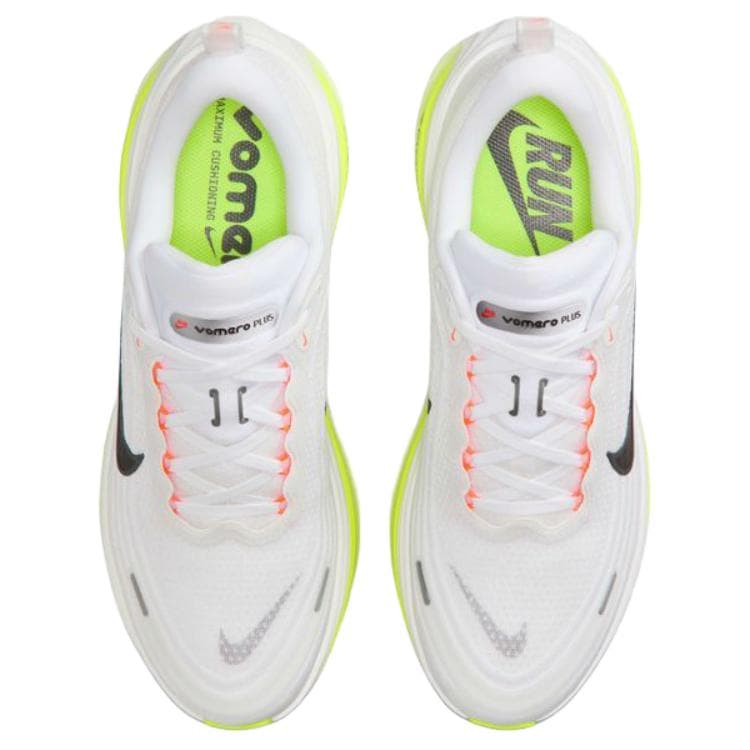 Nike Vomero Plus