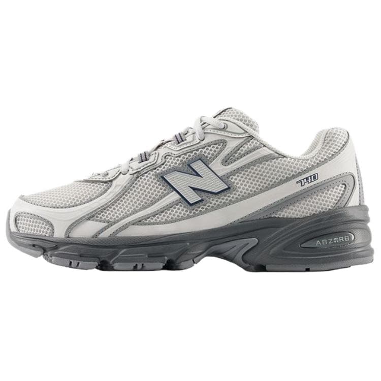 New Balance NB 740