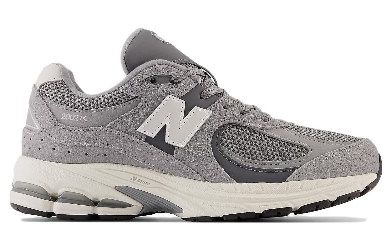 New Balance NB 2002