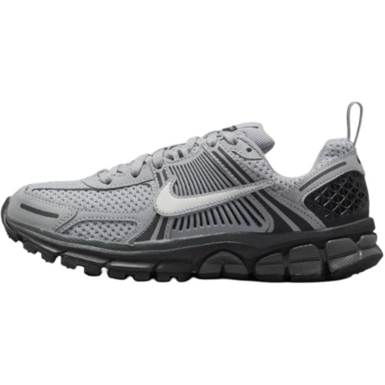Nike VOMERO 5