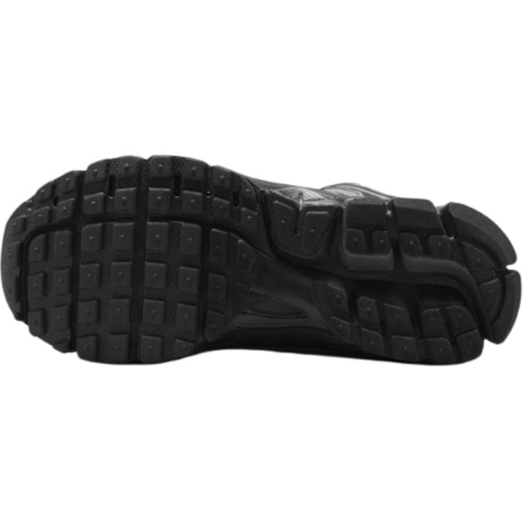 Nike VOMERO 5