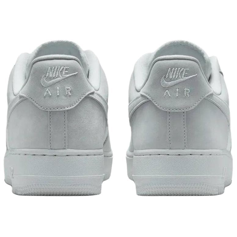 Nike Air Force 1 '07 LV8