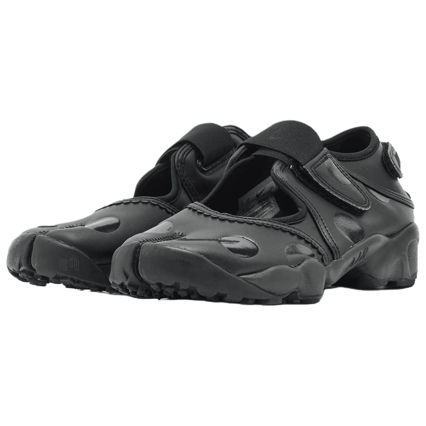 Nike Air Rift "Polka Dots"