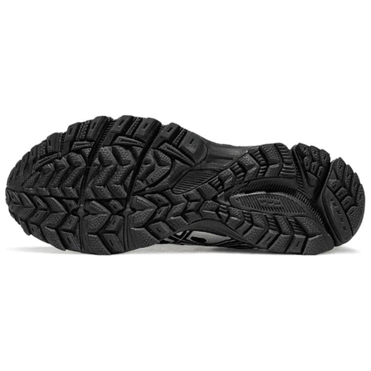 Asics Gel-Kahana 8 Black White