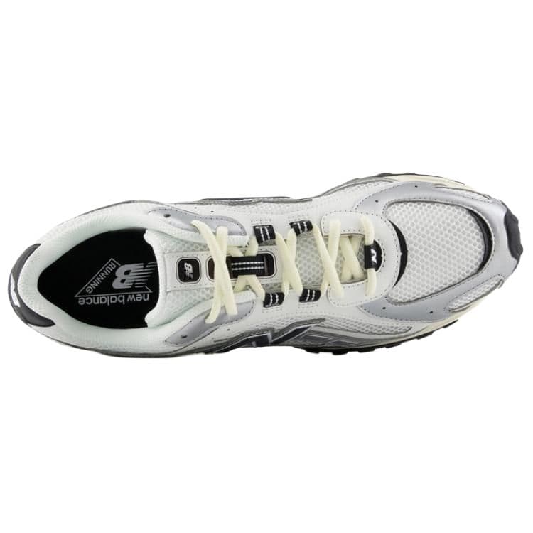 New Balance 204L White Silver