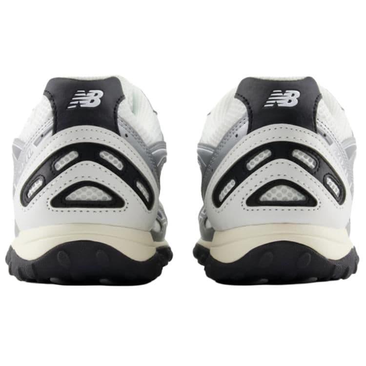 New Balance 204L White Silver