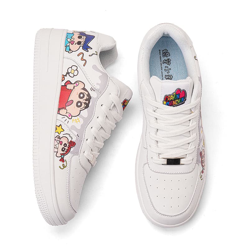 Crayon Shinchan Love Pair Low Sneakers