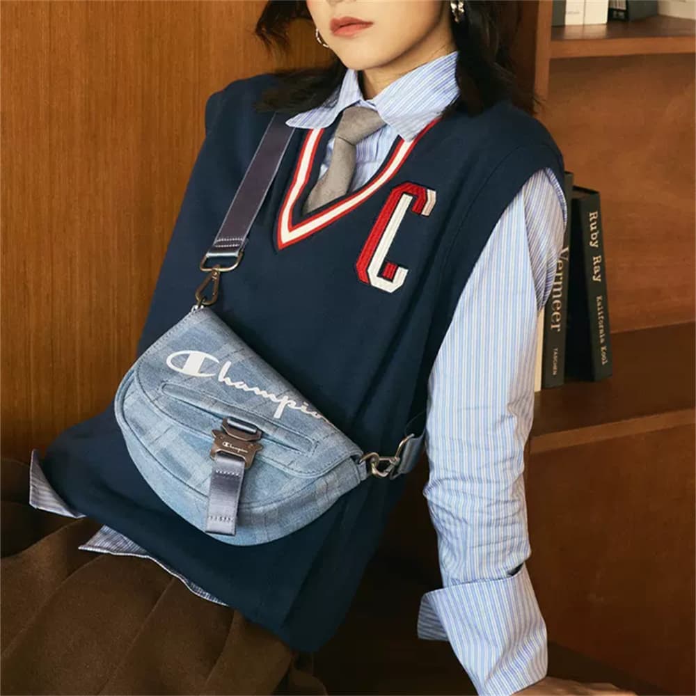 Champion Saddle Bag