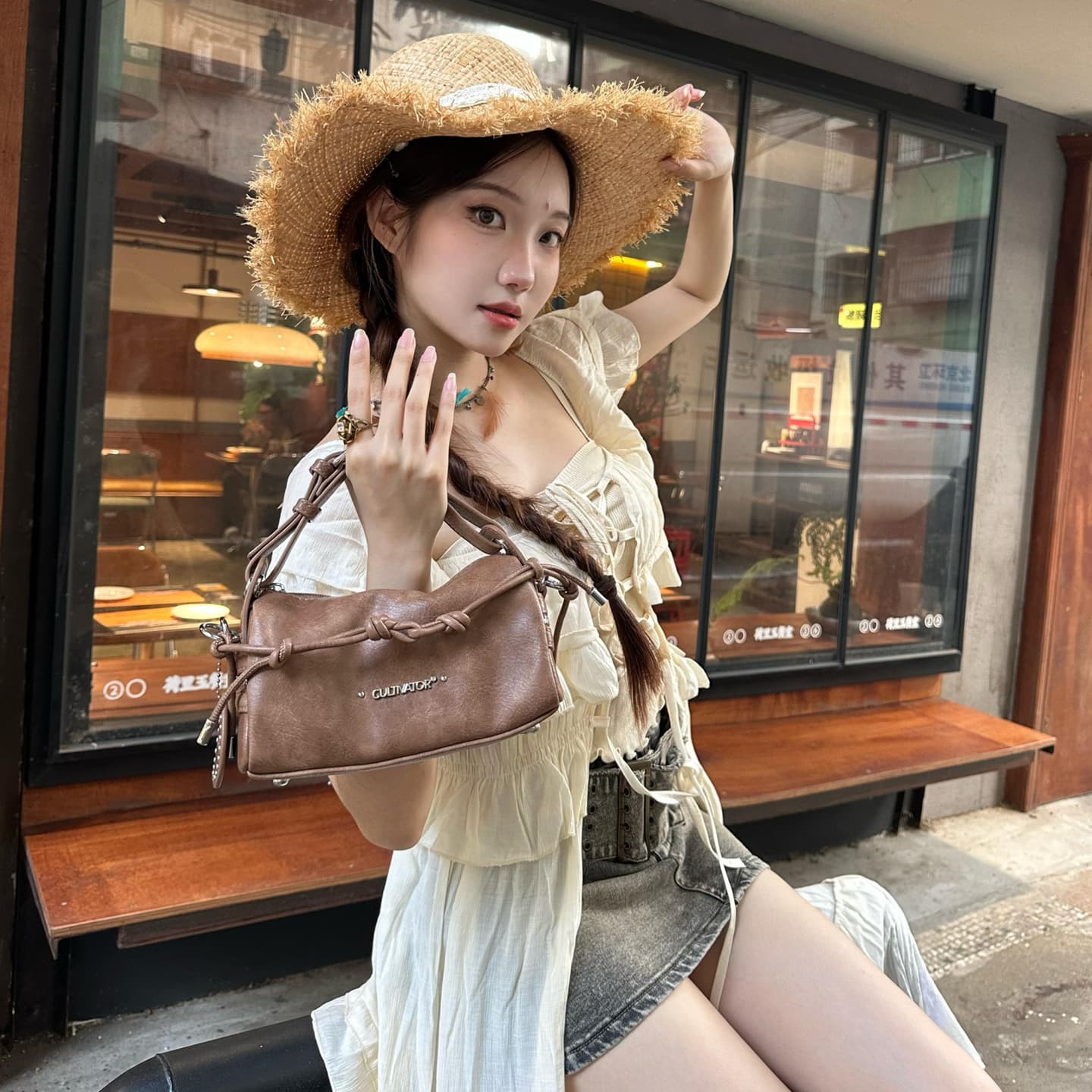CULTIVATOR Handbag