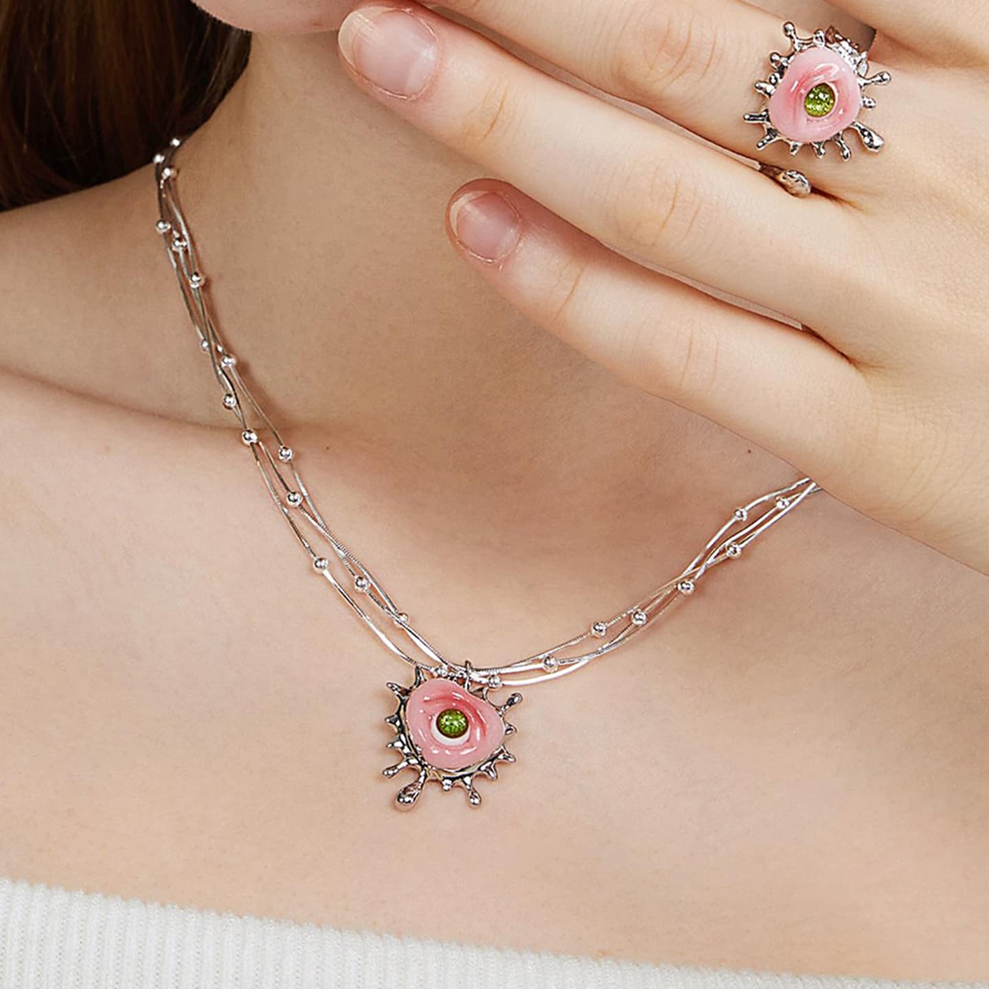 QUANDO Necklace