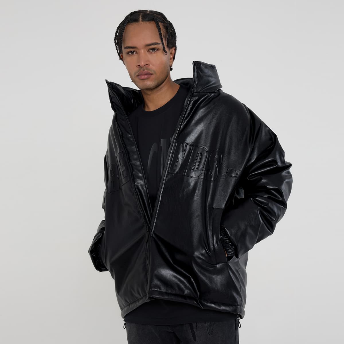 VLONE FRIENDS Goose Down Jacket