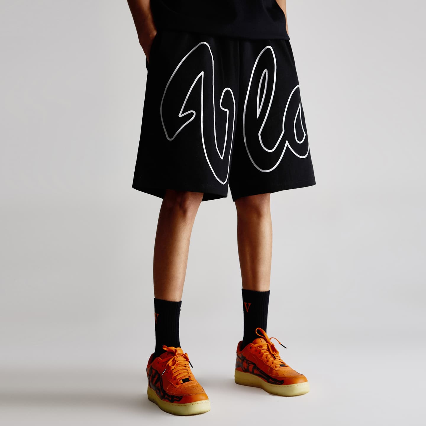 VLONE 3M Reflective Logo Shorts