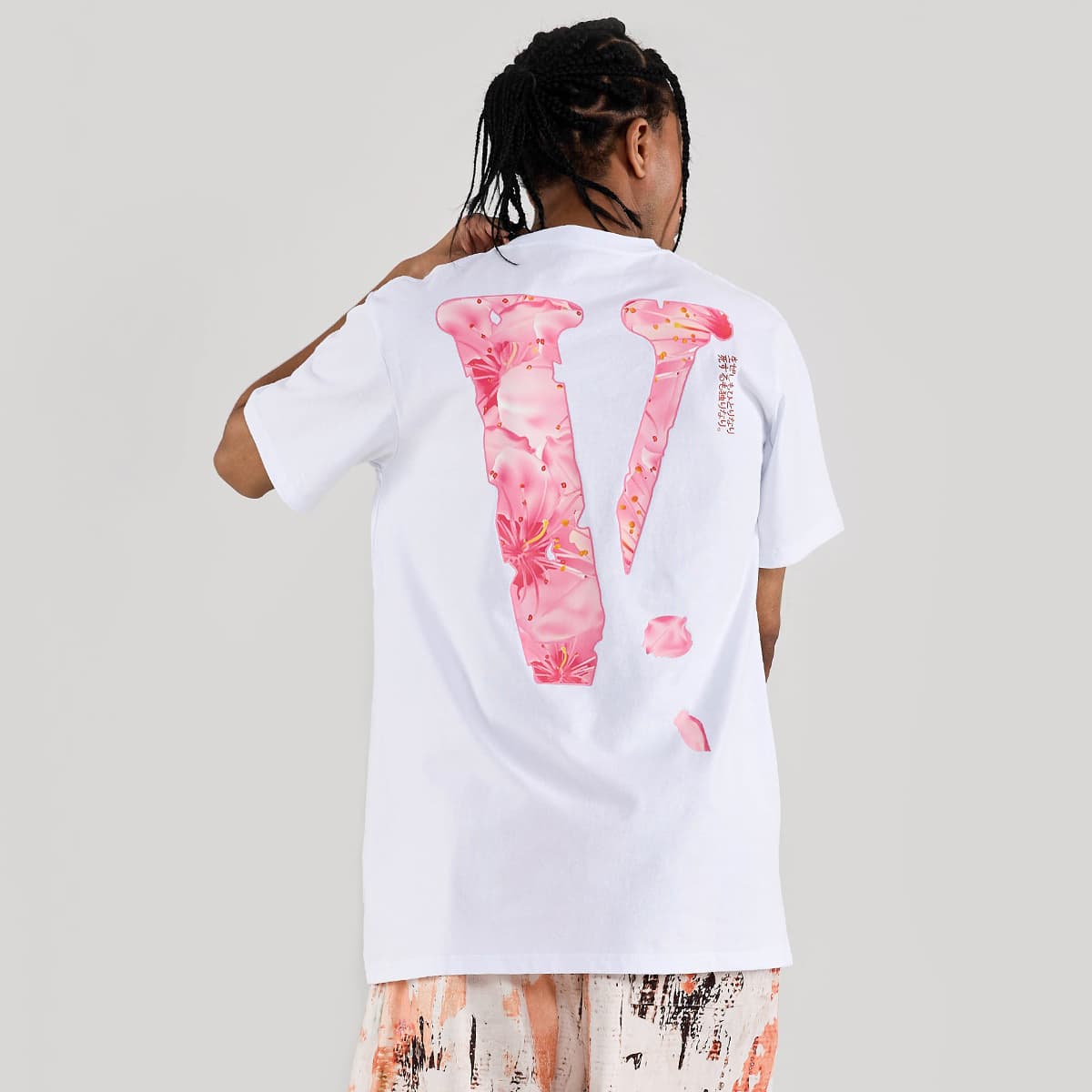 VLONE Sakura VLogo