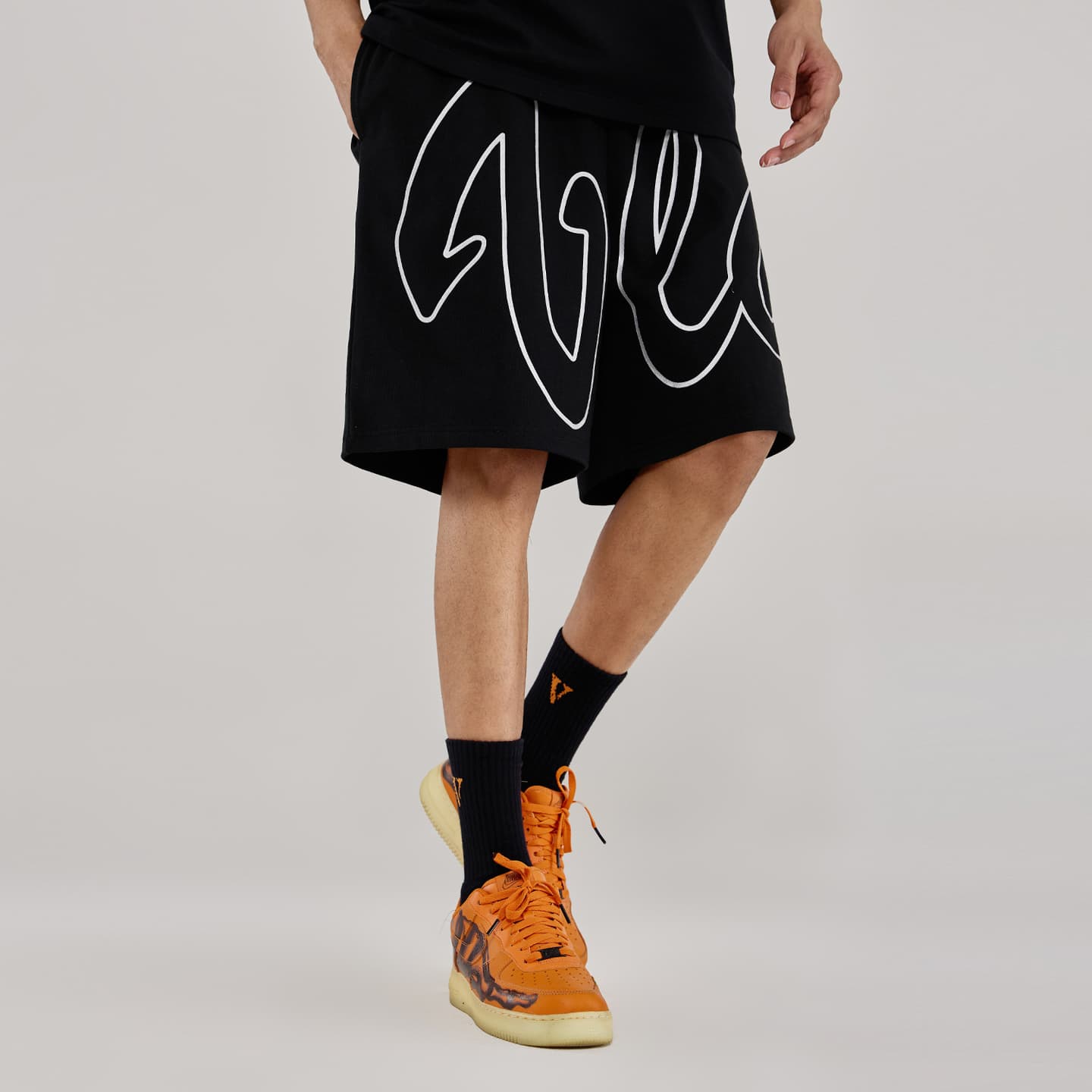 VLONE 3M Reflective Logo Shorts