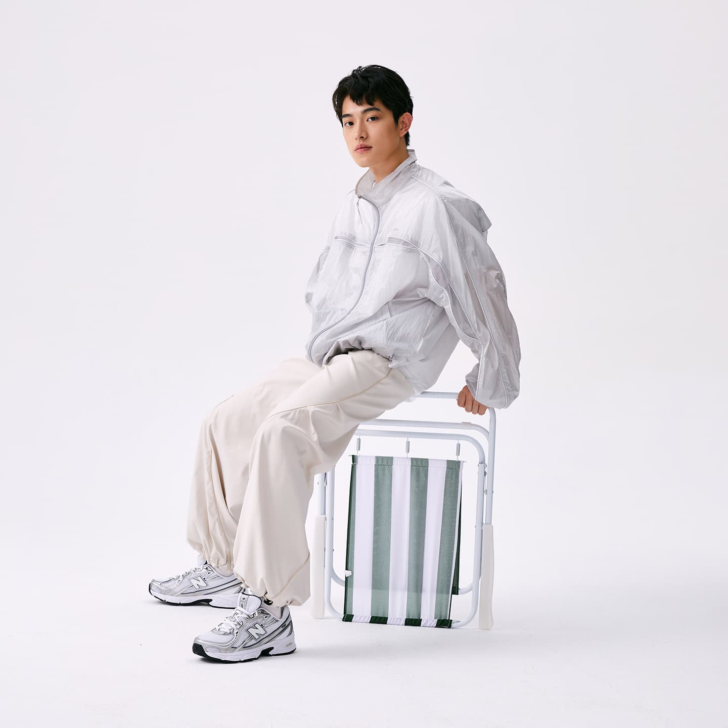 New Balance 740 White