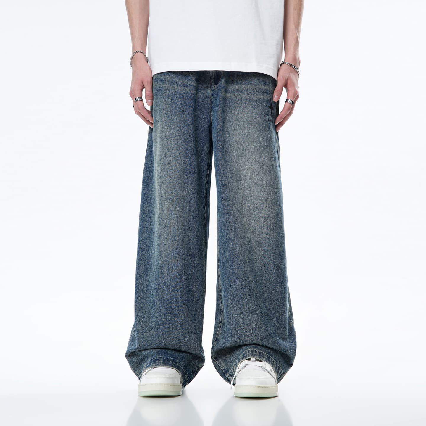 BJHG Vintage Star Print Jeans
