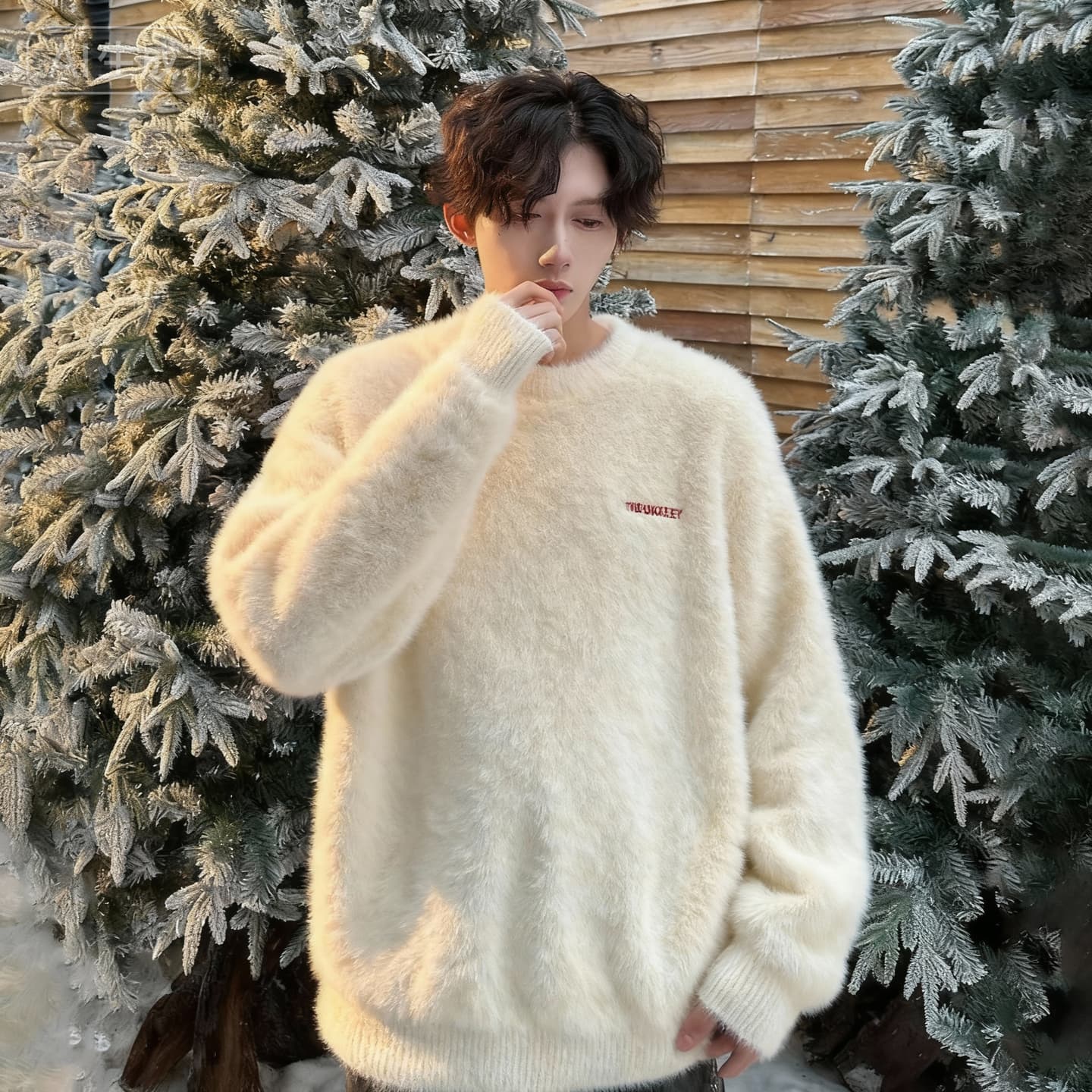 Qnxeey Sweater