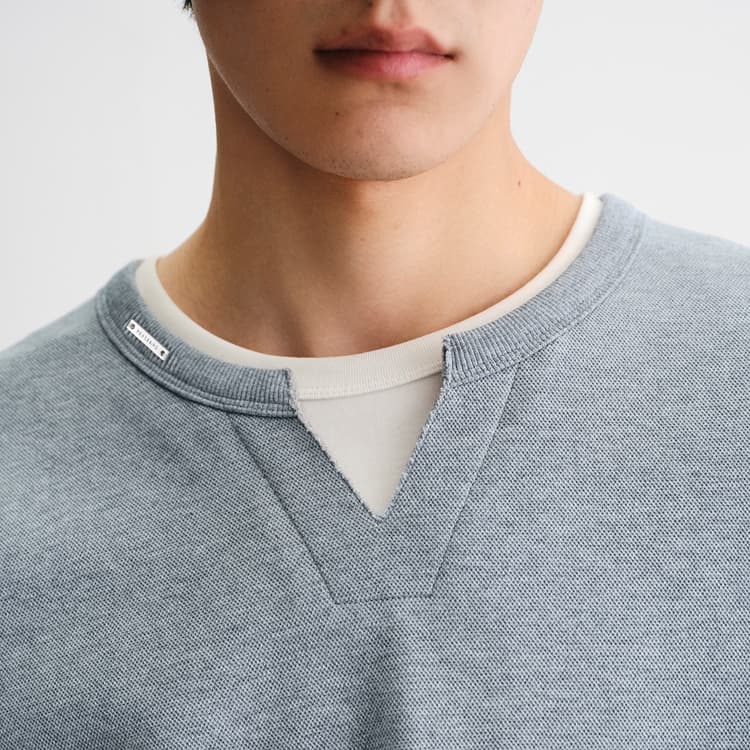 PEACEBIRD MEN Henry Collar Long Sleeve T-Shirt