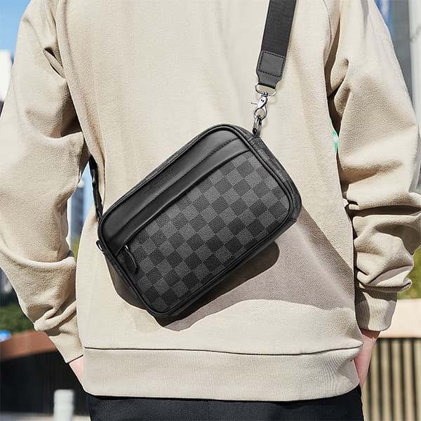 FAIRWHALE Crossbody Bag Black