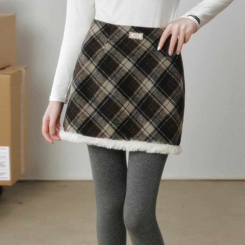 UNIFREE Skirt
