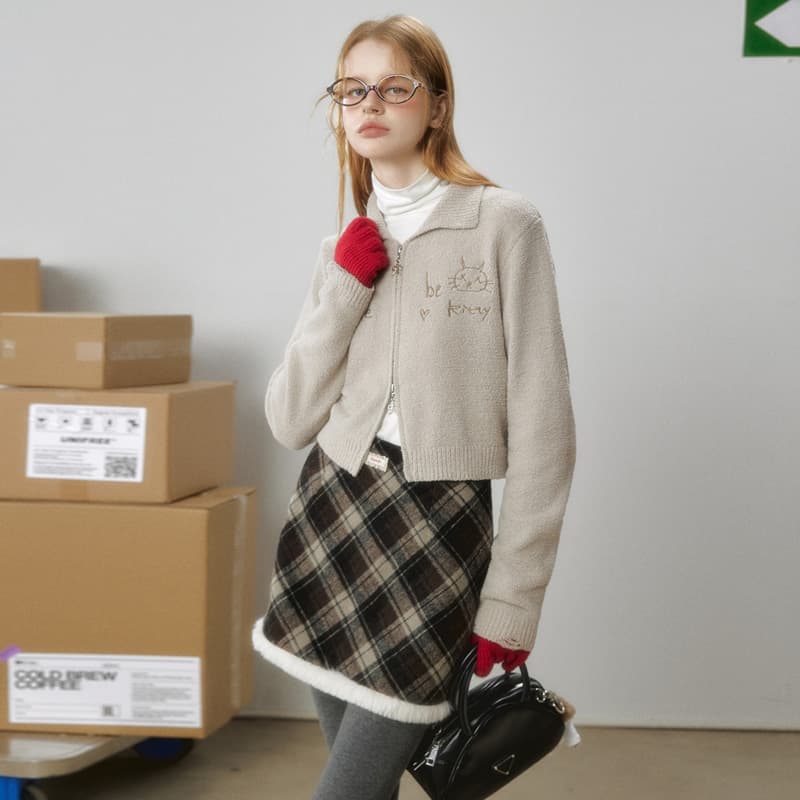 UNIFREE Skirt