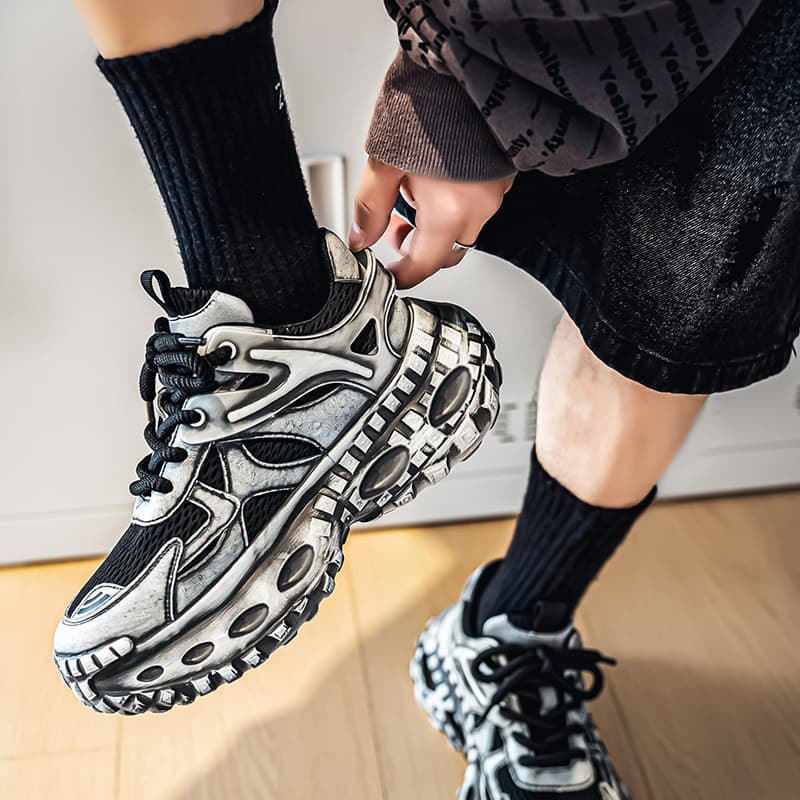 URBAN AUTHENTIC PU Low Top Dad Sneakers
