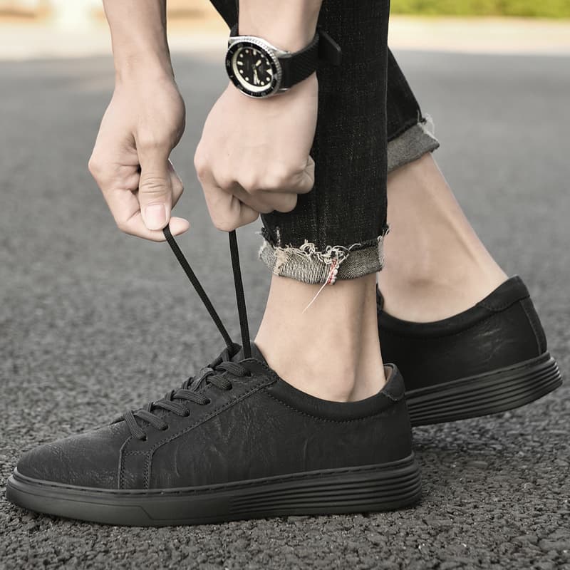 Yiminu Low Top Sneakers