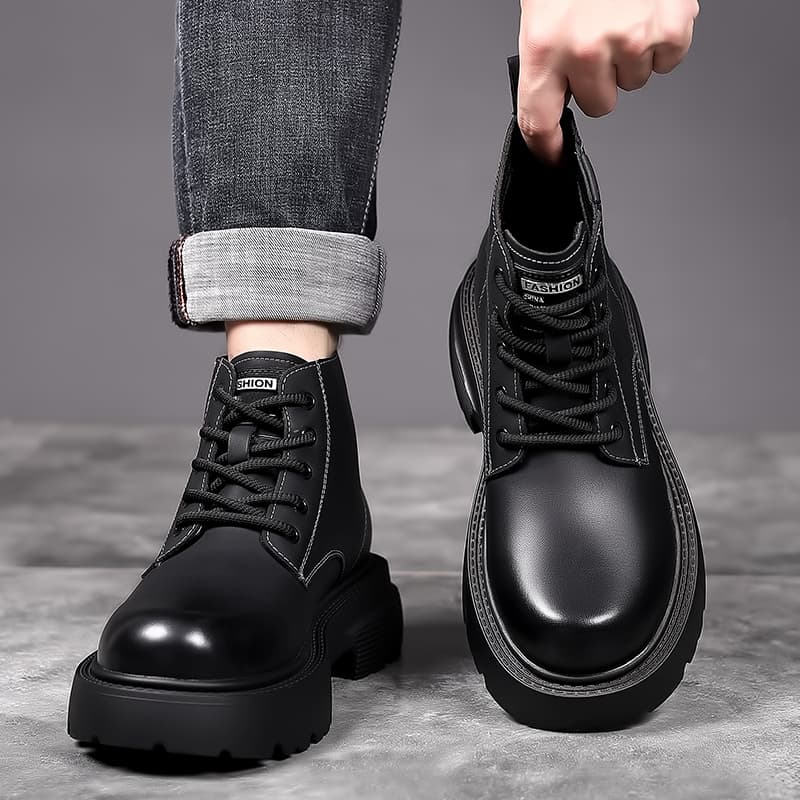 Yiminu Martin Boots Short Tube