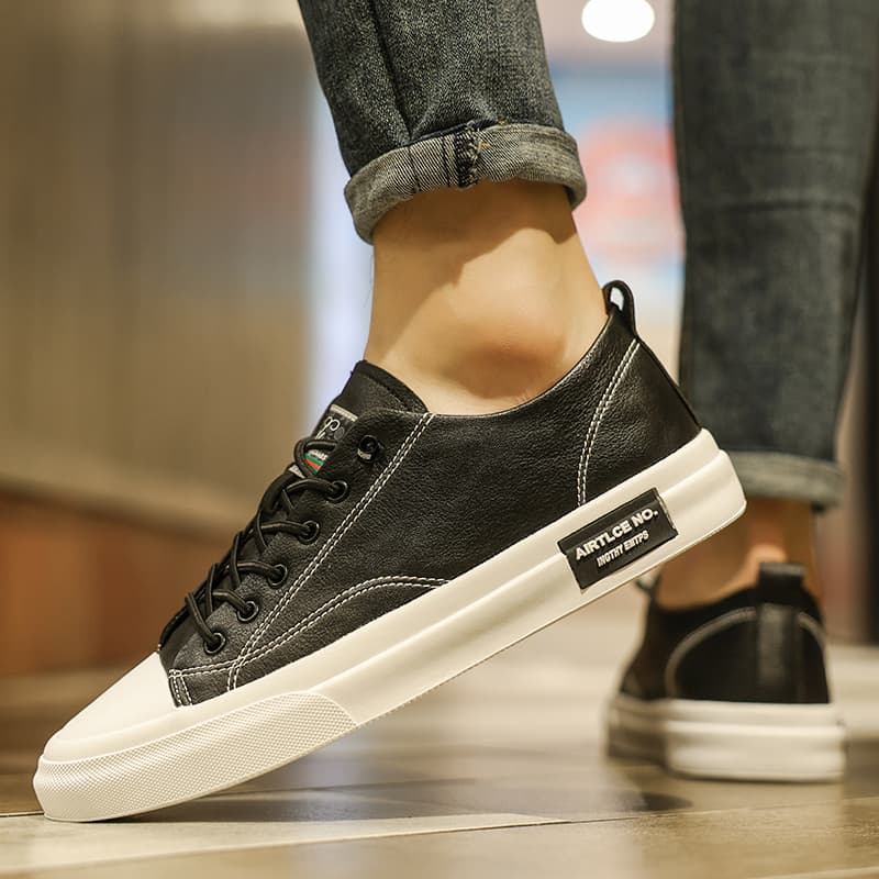 Yiminu Low Top Sneakers