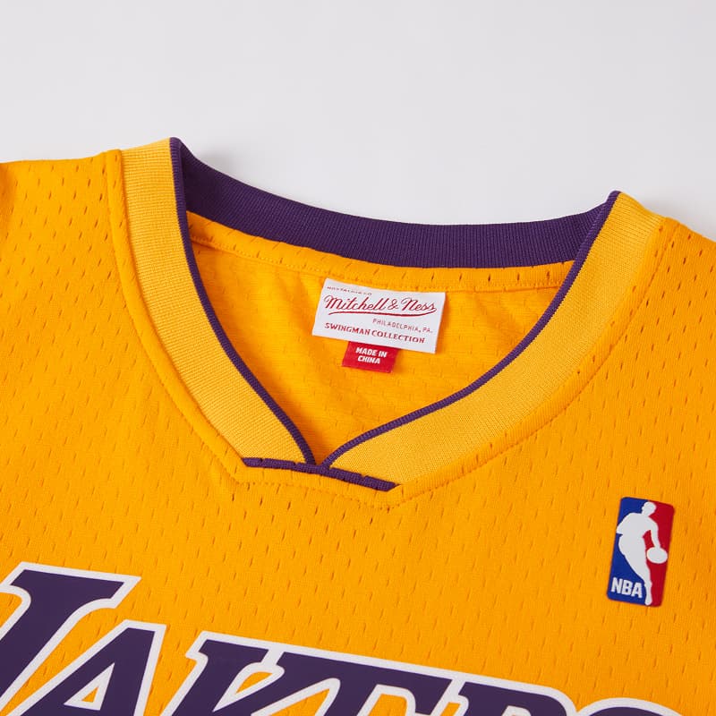Mitchell & Ness Shaquille O'Neal 34 Lakers Jersey