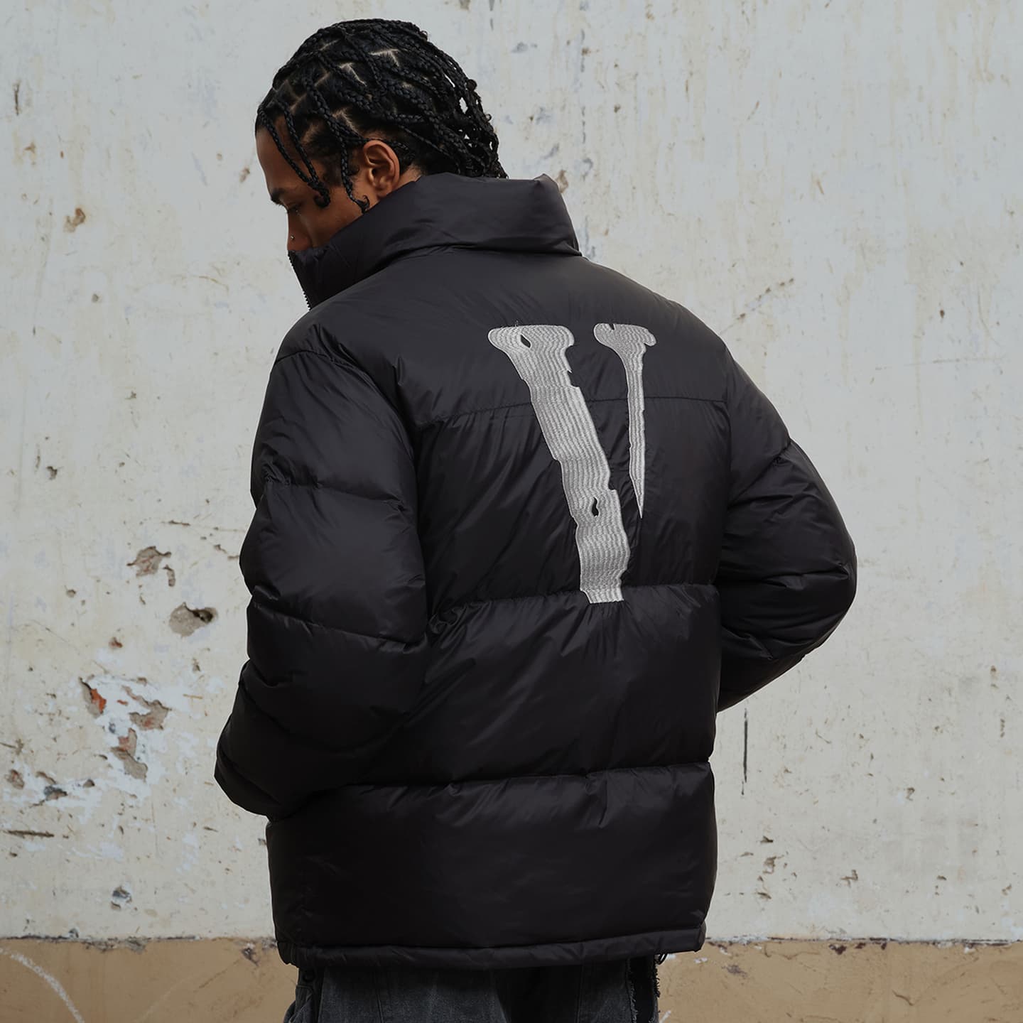 VLONE Classic Logo Down Jacket Black Silver