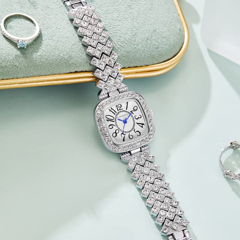 Katie Ermilio Quartz Watch Silver Dial 29mm