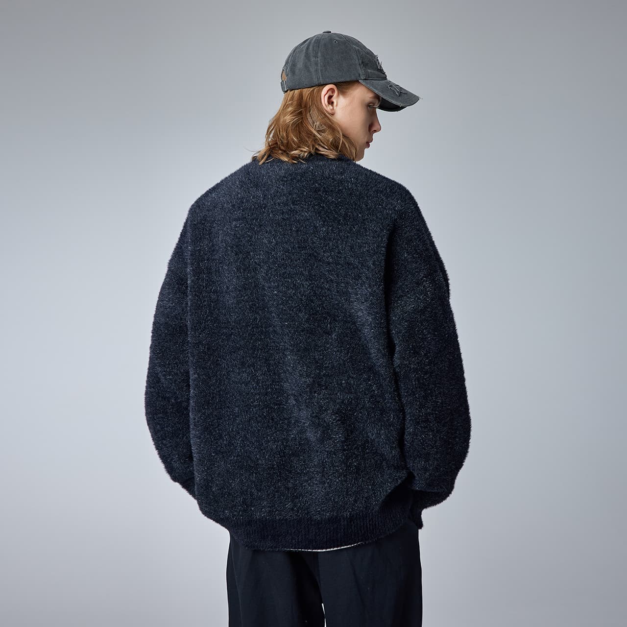 Guuka Sweater Black