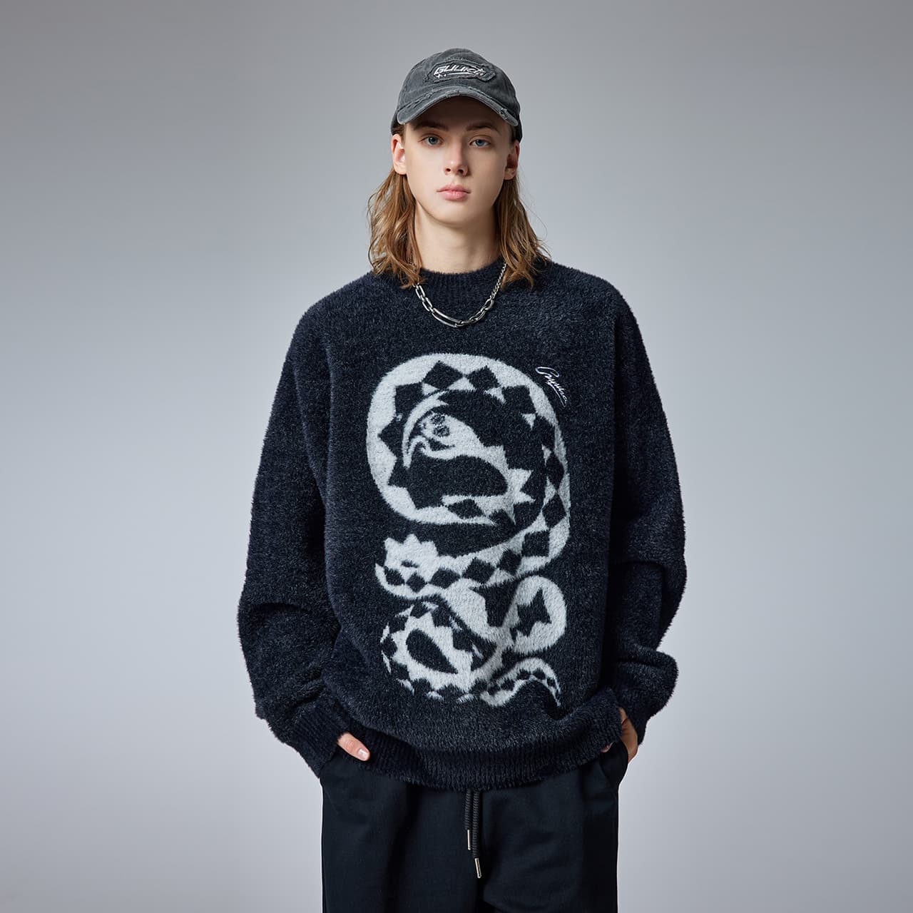 Guuka Sweater Black