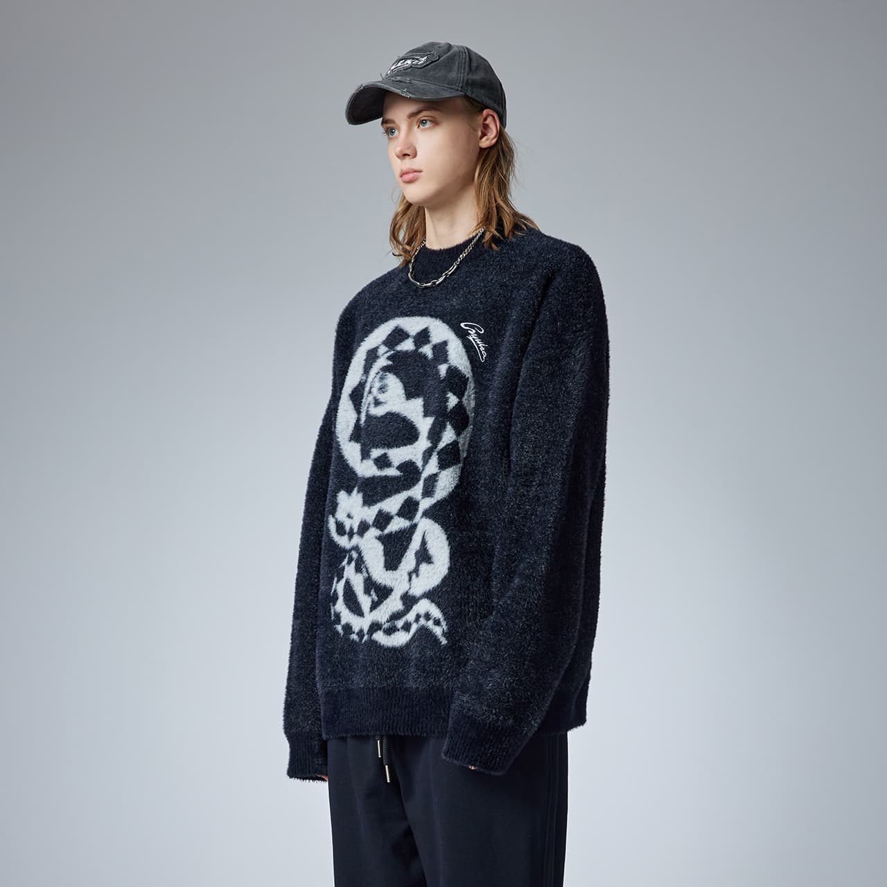 Guuka Sweater Black