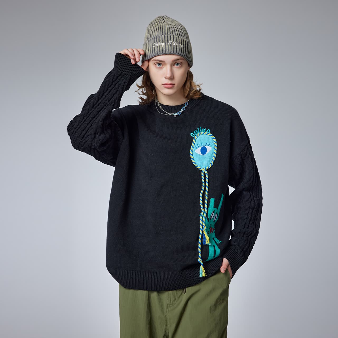 Guuka Sweater Black