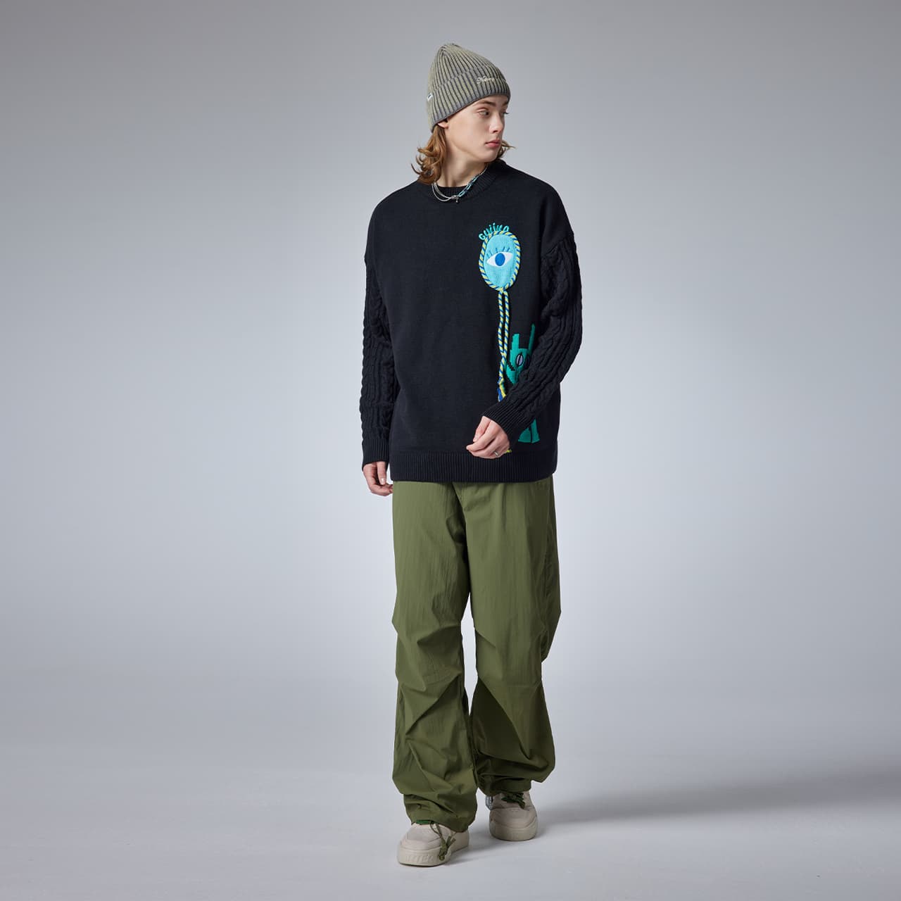 Guuka Sweater Black