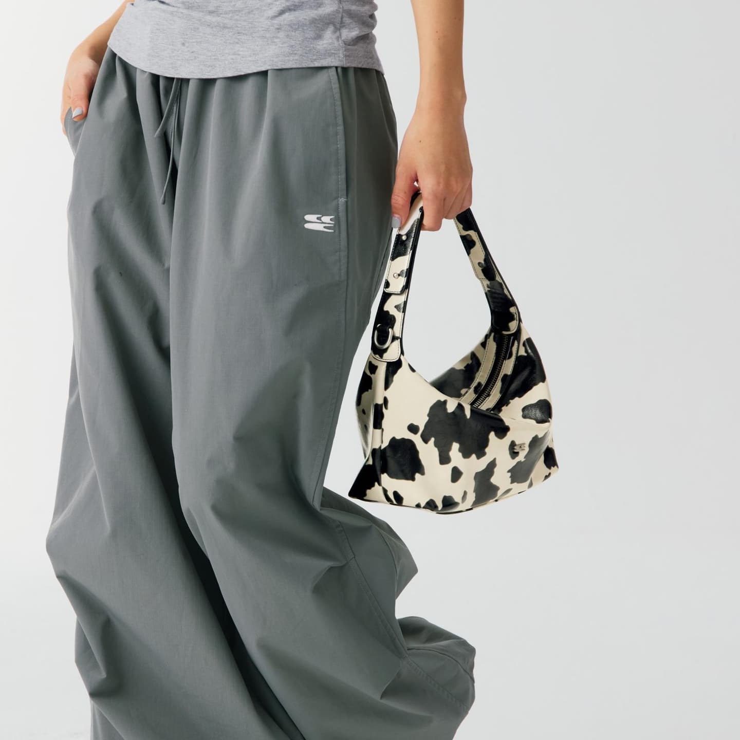 Crying Center Cow Print Handbag