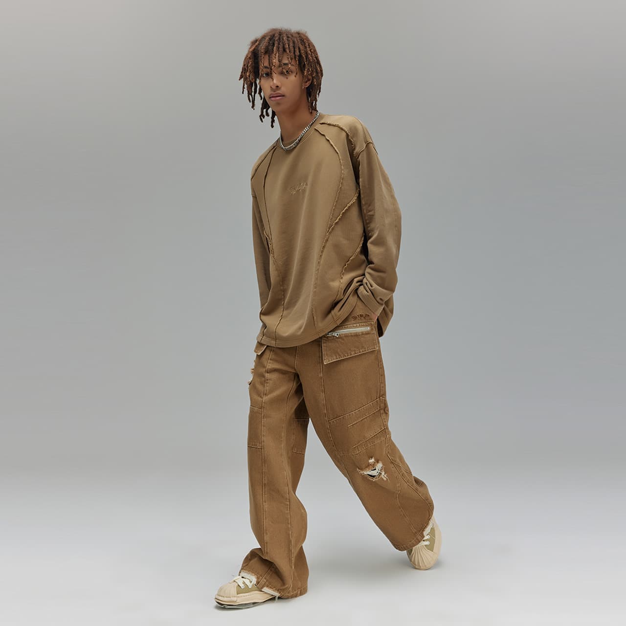 Guuka Sweatshirt Khaki