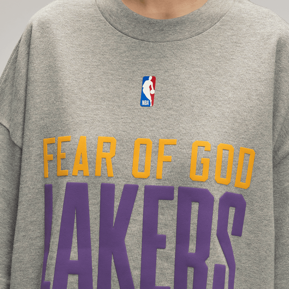 Essentials NBA FW25 90'S FIT TEE T