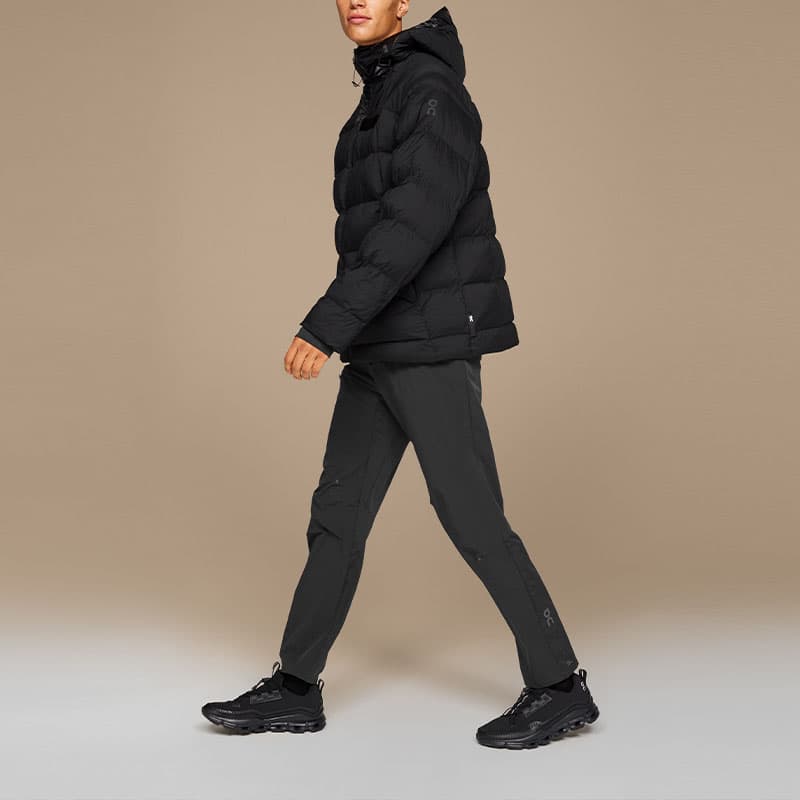 On Challenger Jacket Black