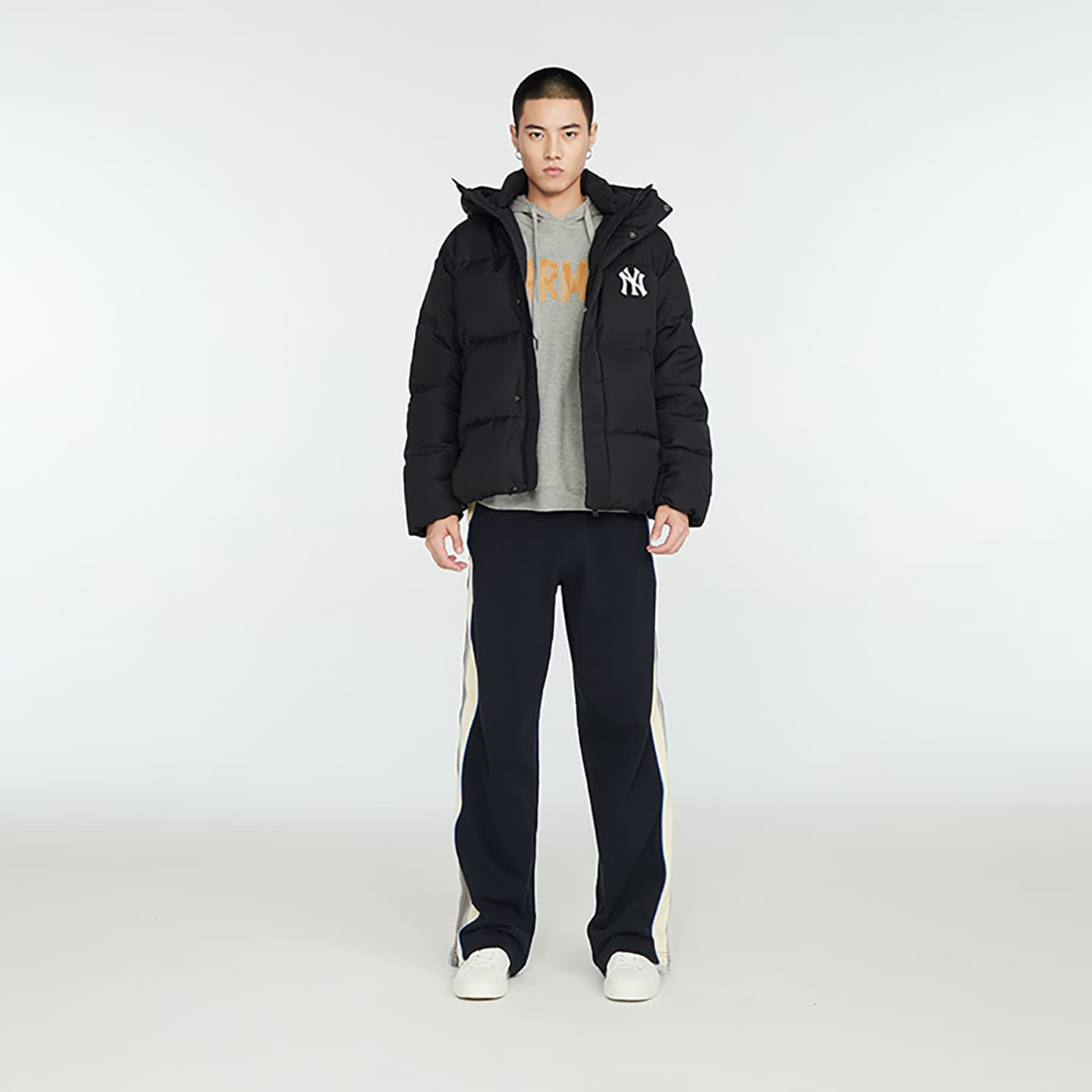 MLB Yankees Puffer Jacket Black