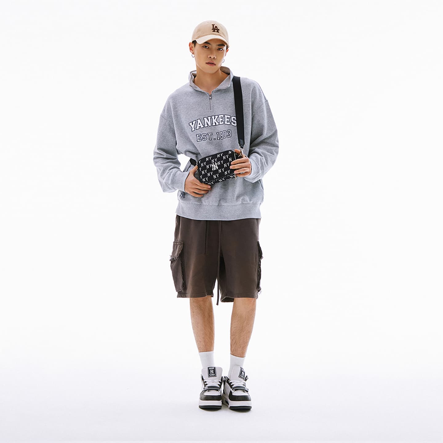 MLB Retro Black Bag