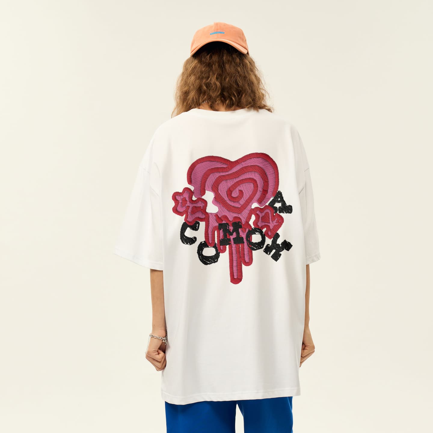 COMOWA Vintage Embroidered Heart Logo T-Shirt