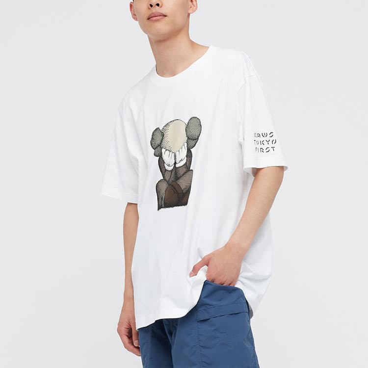 UNIQLO x KAWS Graphic Tee White