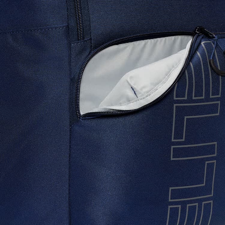 Nike Varsity 32L